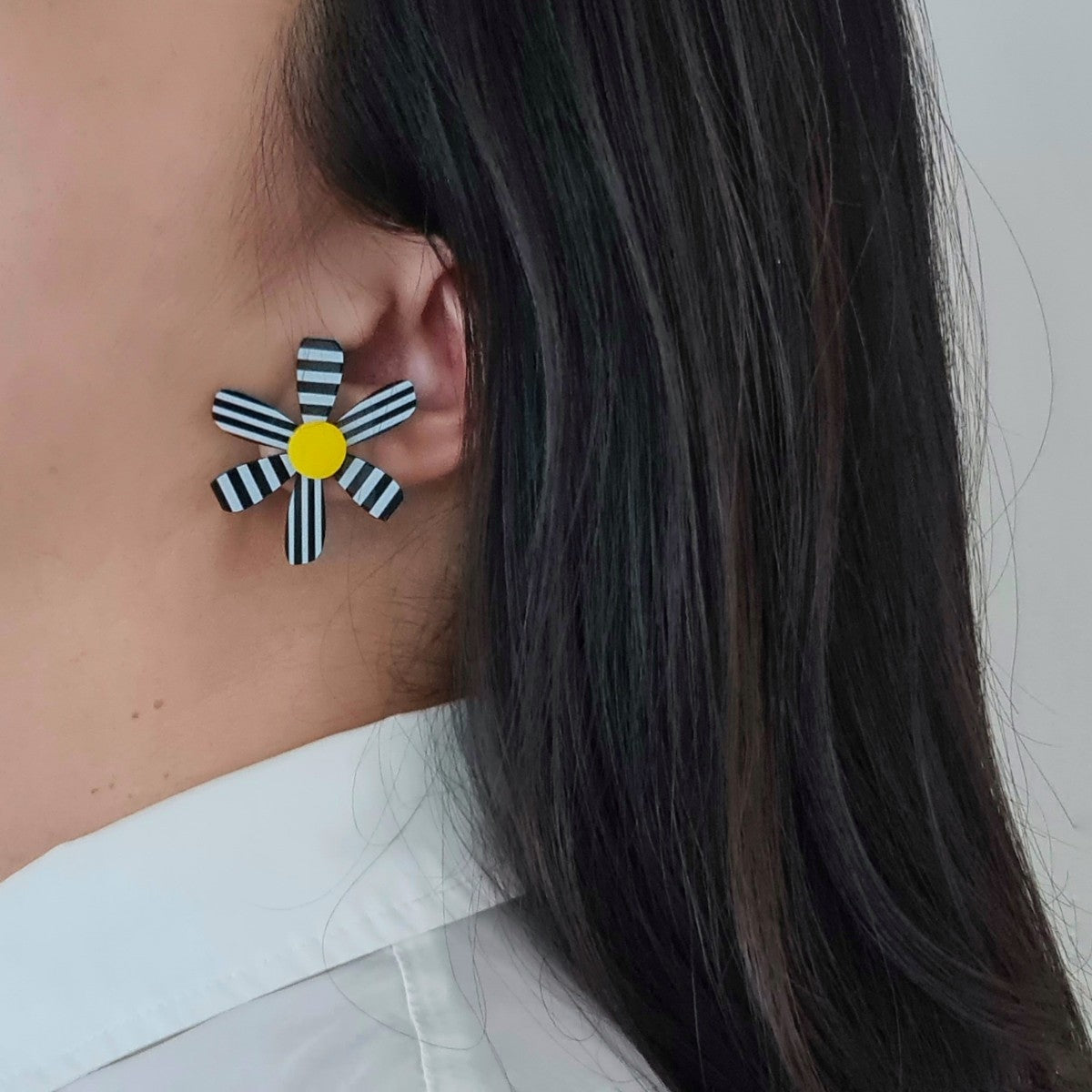 BW Yellow Stripes Flower Earrings