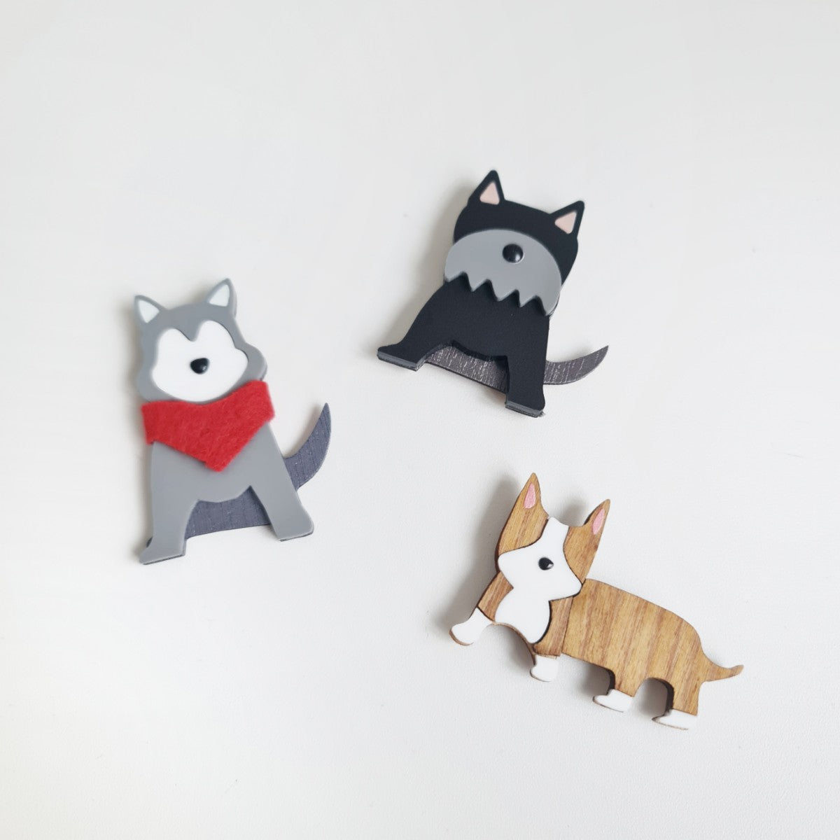Siberian Husky Grey White Dog Brooch