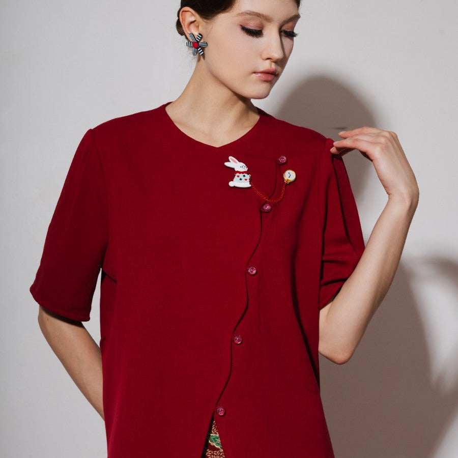 Coney Red Top & White Rabbit with clock brooch