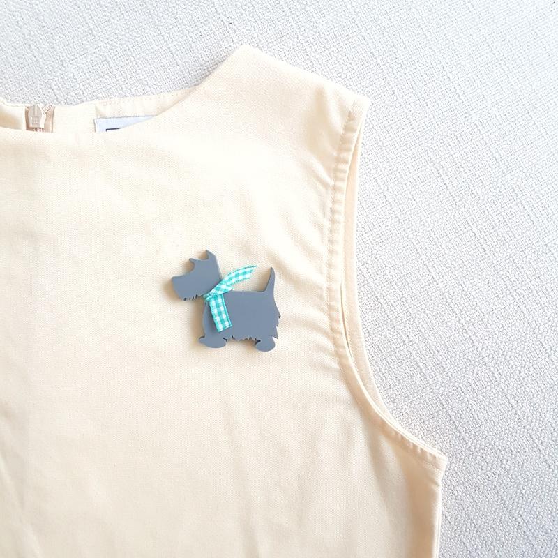 Scottish Terrier Grey Brooch
