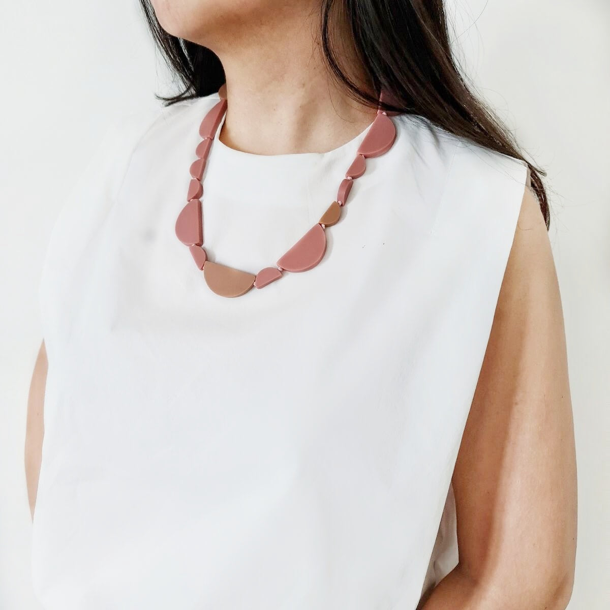 Halv Maya Blush Necklace