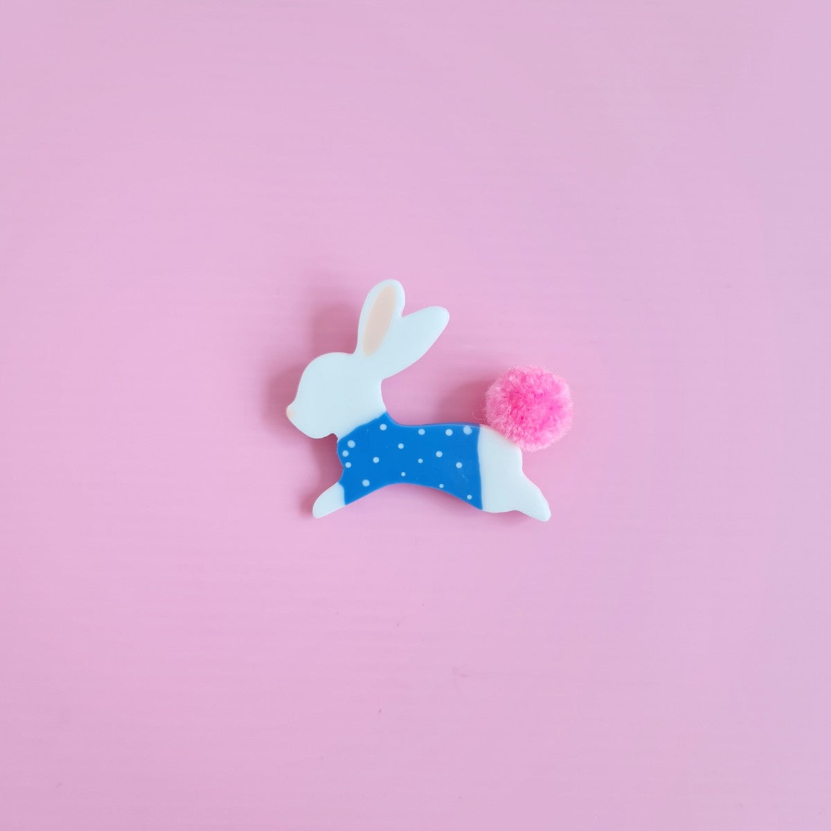 Bunny Hopping Brooch White