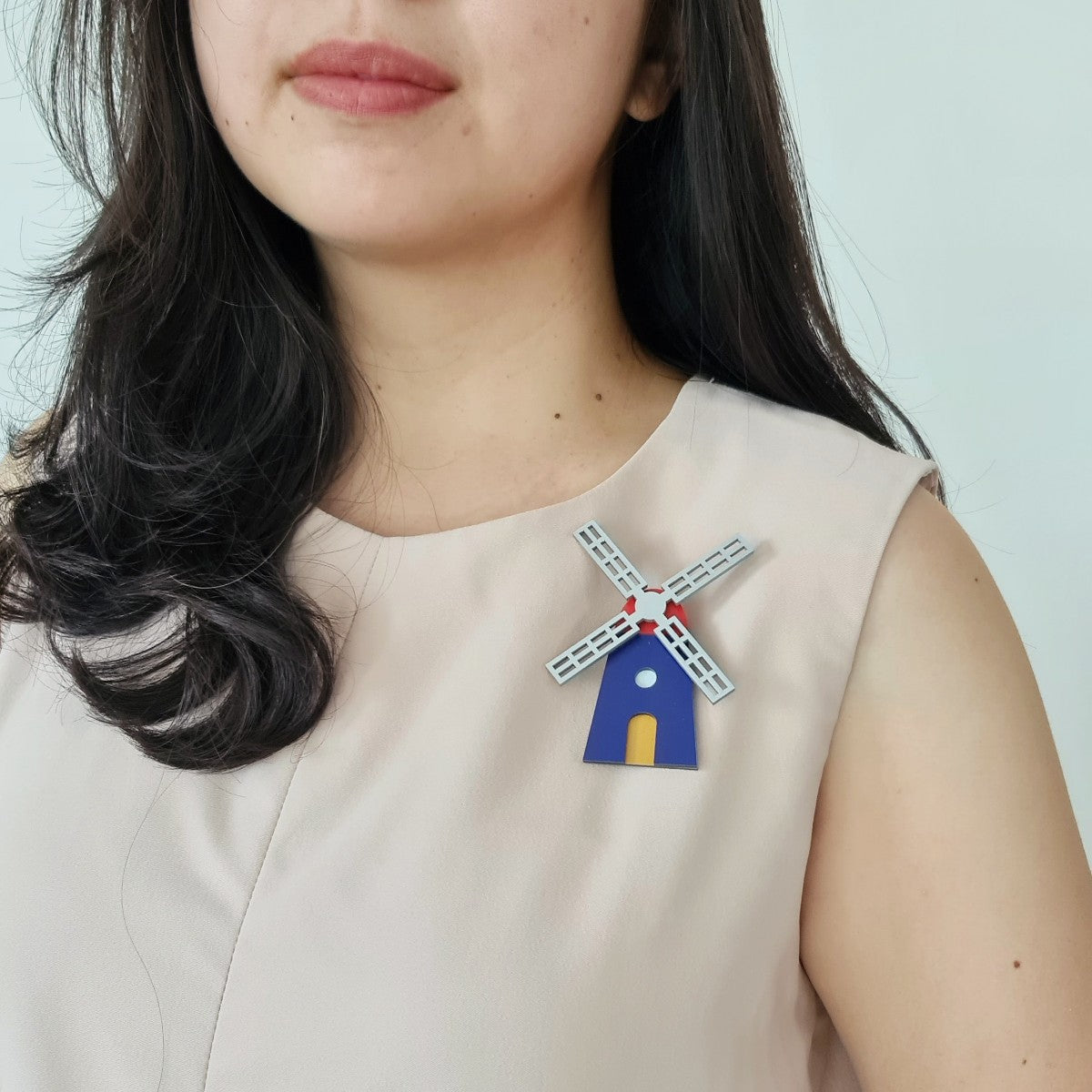 Windmill Arnhem Blue Brooch