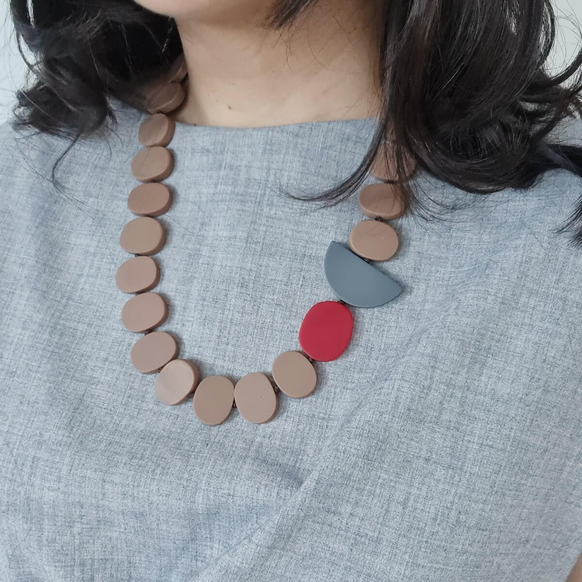 Pandy Khaki Necklace