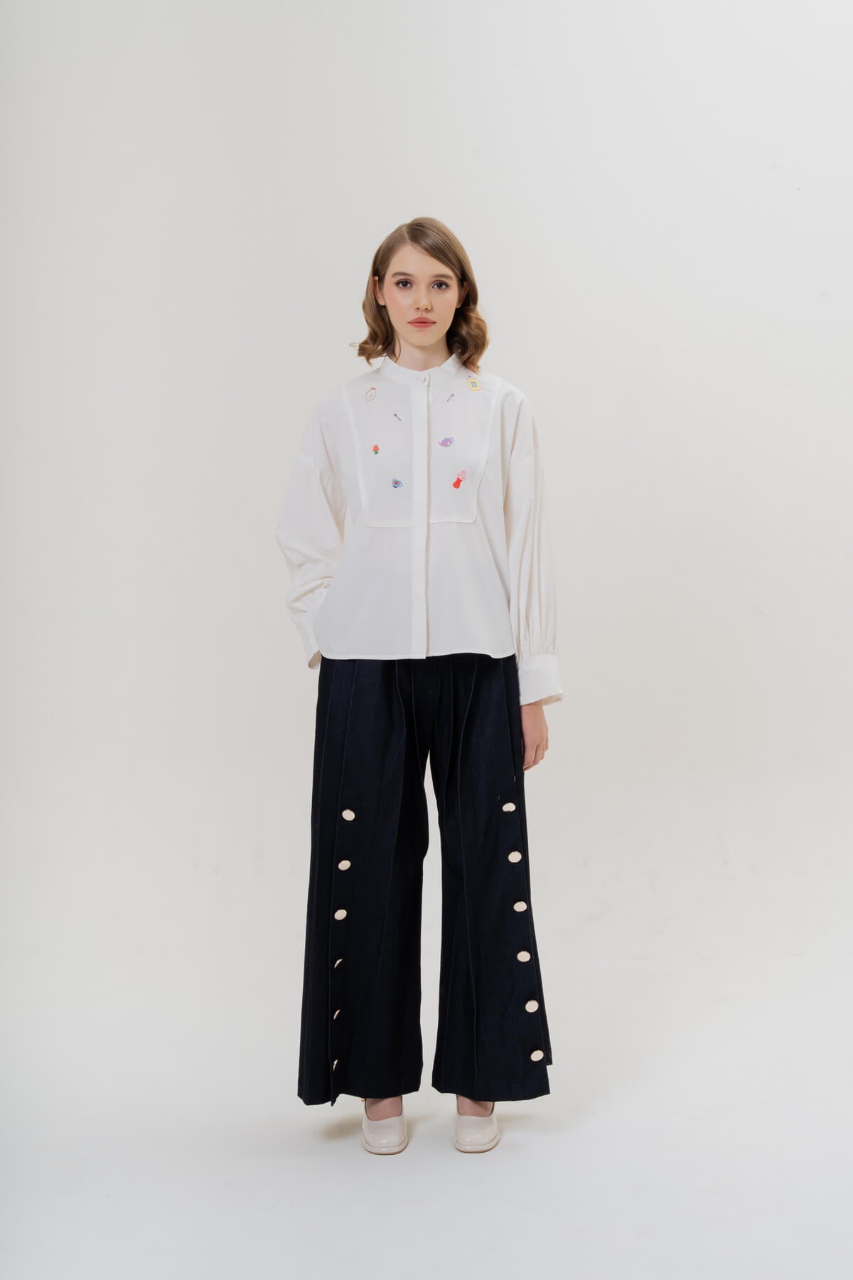 Allie Top & Alice Brooch