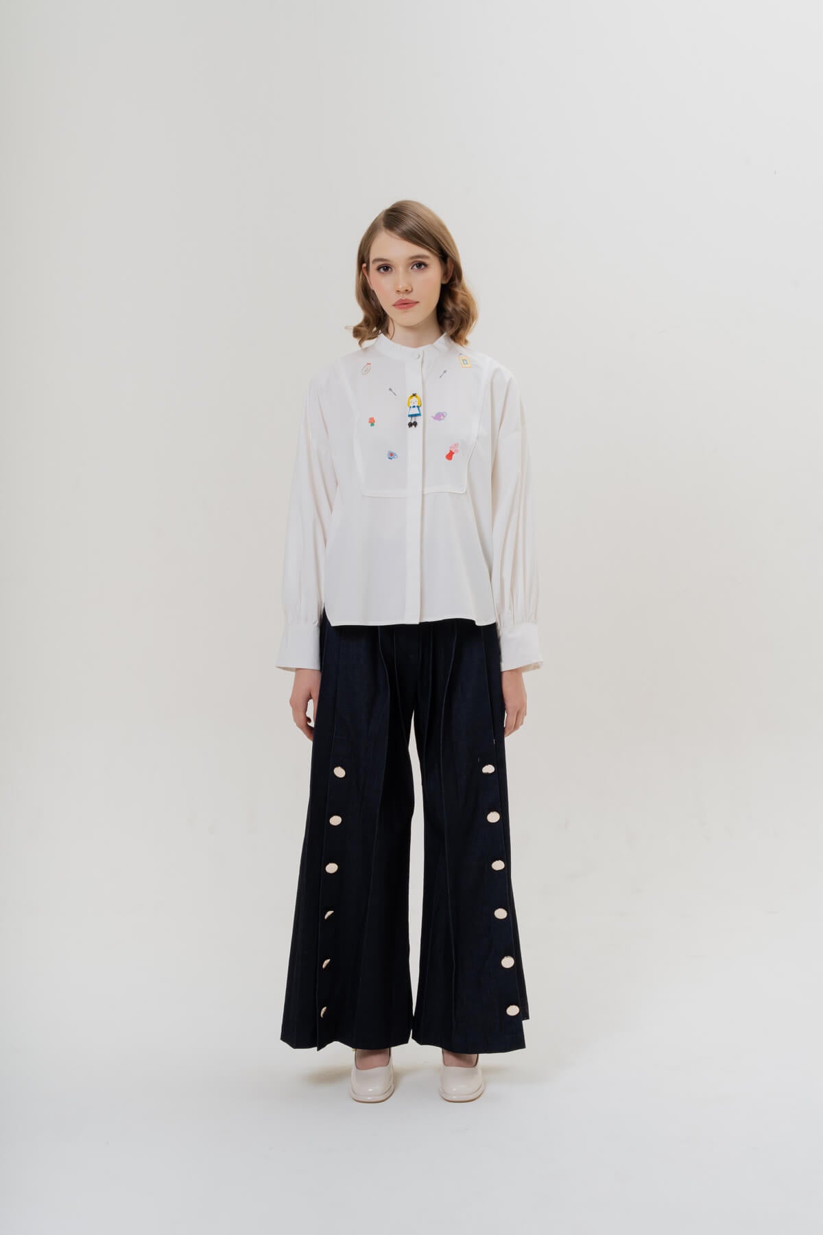 Allie Top & Alice Brooch