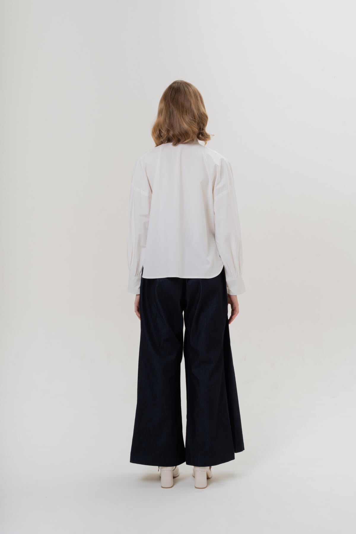 Allie Top & Alice Brooch