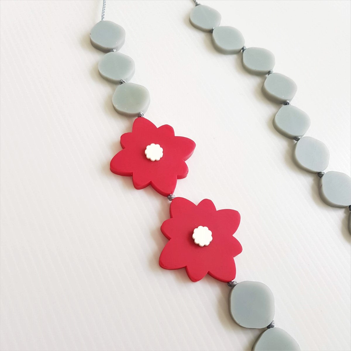 Daffodil Red Flower Necklace