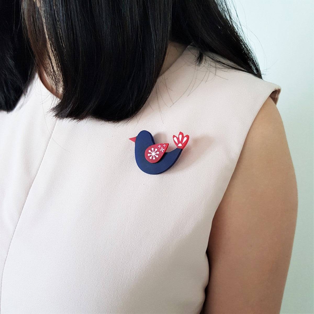 Charlie Birdie Brooch