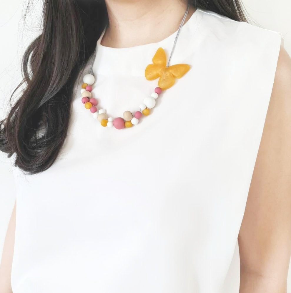 Sierra Butterfly Apricot Necklace