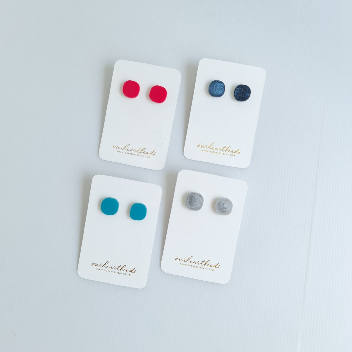 Kei Smokey Midnight Blue Studs
