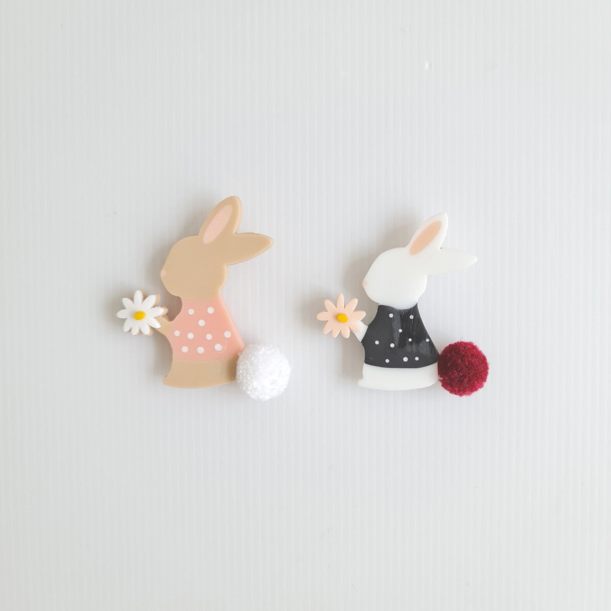 Bunny Flower Brooch White